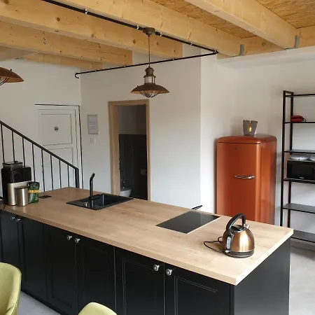 Beim Hooch. Lisbeth Brucktal